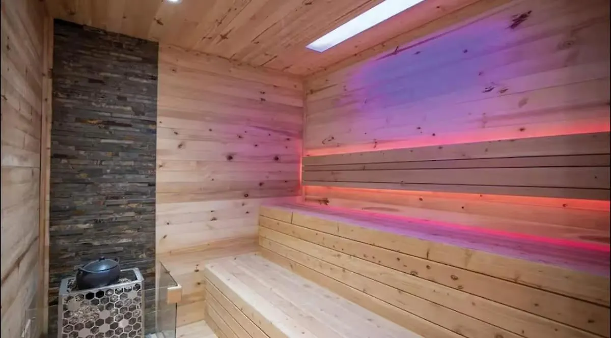 Stylish 1BR apartment with View, Pool & Sauna in Prime Location Bogota 0*,  Colombia