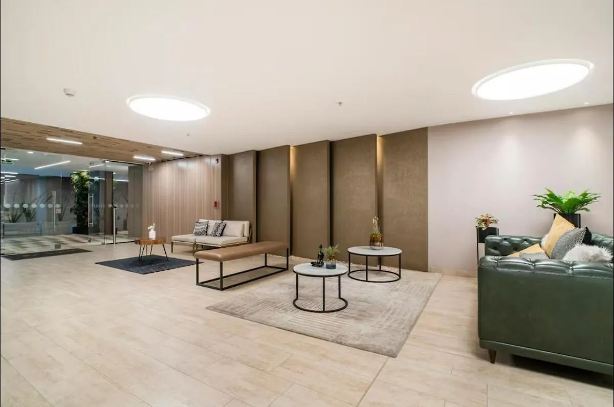 Stylish 1BR apartment with View, Pool & Sauna in Prime Location Bogota Colombia