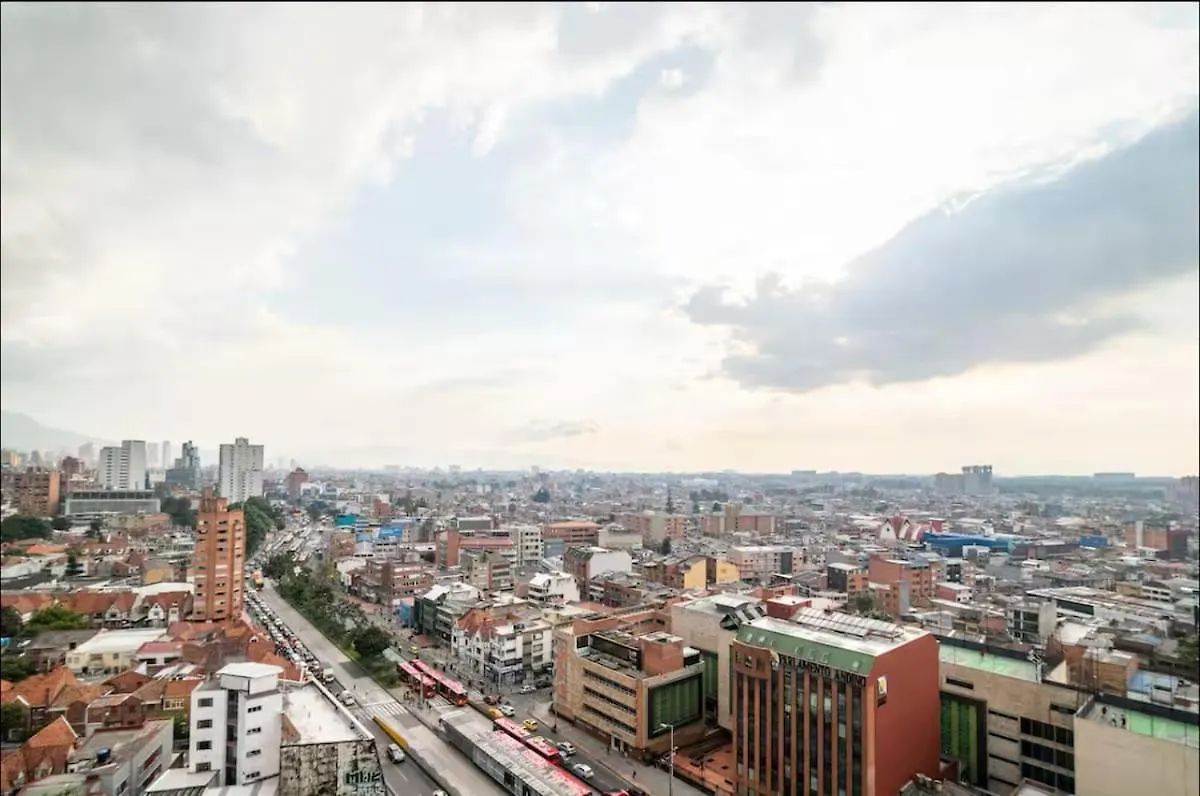Stylish 1BR apartment with View, Pool & Sauna in Prime Location Bogota Colombia