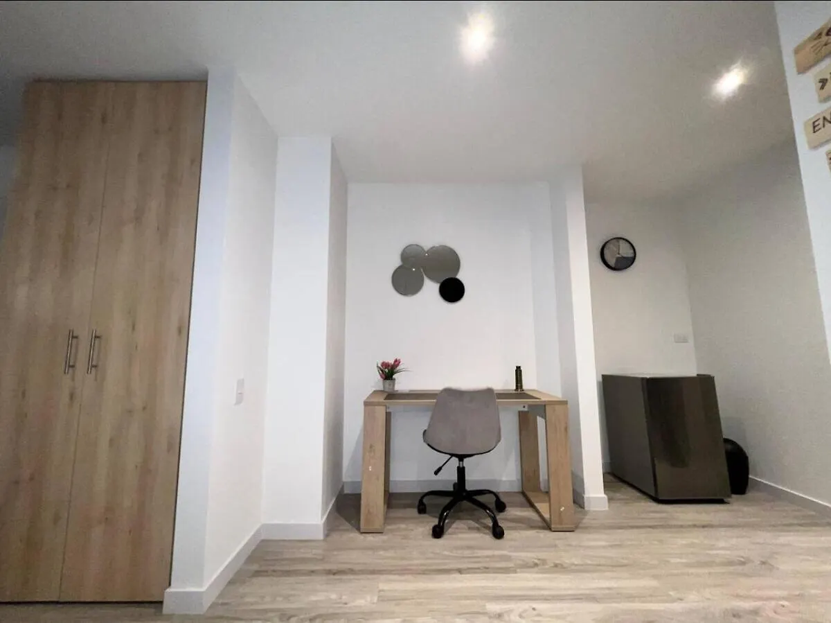 Stylish 1BR apartment with View, Pool & Sauna in Prime Location Bogota