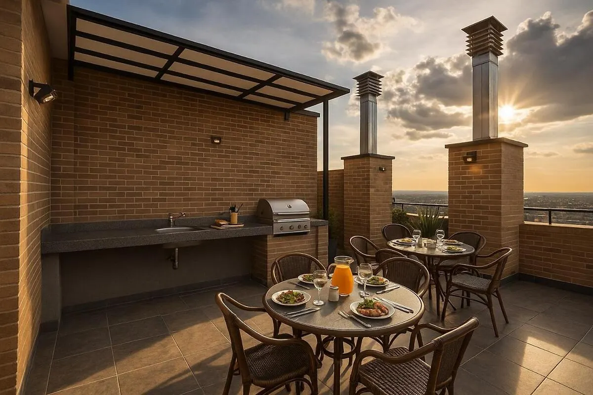 Stylish 1BR apartment with View, Pool & Sauna in Prime Location Bogota