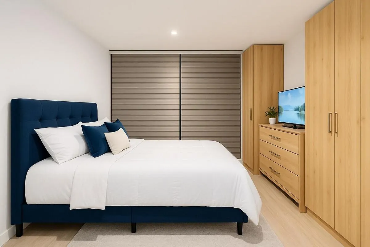 Stylish 1BR apartment with View, Pool & Sauna in Prime Location Bogota Colombia