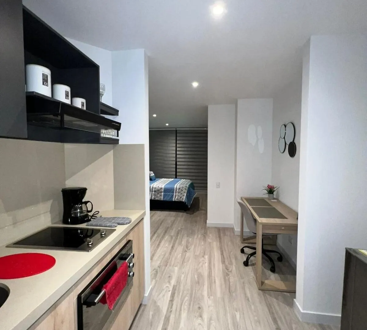 Stylish 1BR apartment with View, Pool & Sauna in Prime Location Bogota