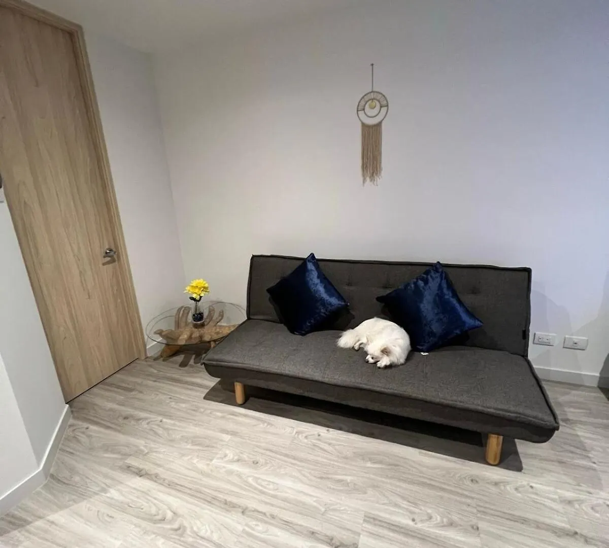 Stylish 1BR apartment with View, Pool & Sauna in Prime Location Bogota